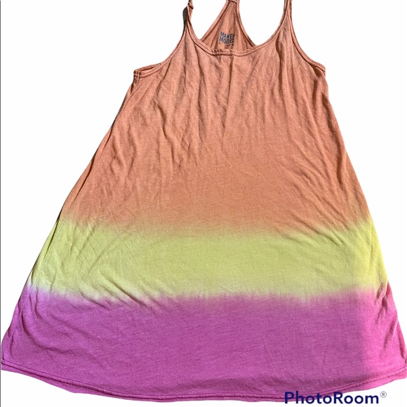 Dress - Picture 7 of 7